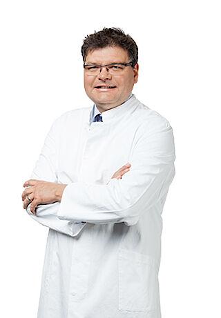 [Translate to Dansk:] Prof. Dr. Dr. Patrick H. Warnke - MKG & Plastische Chirugie